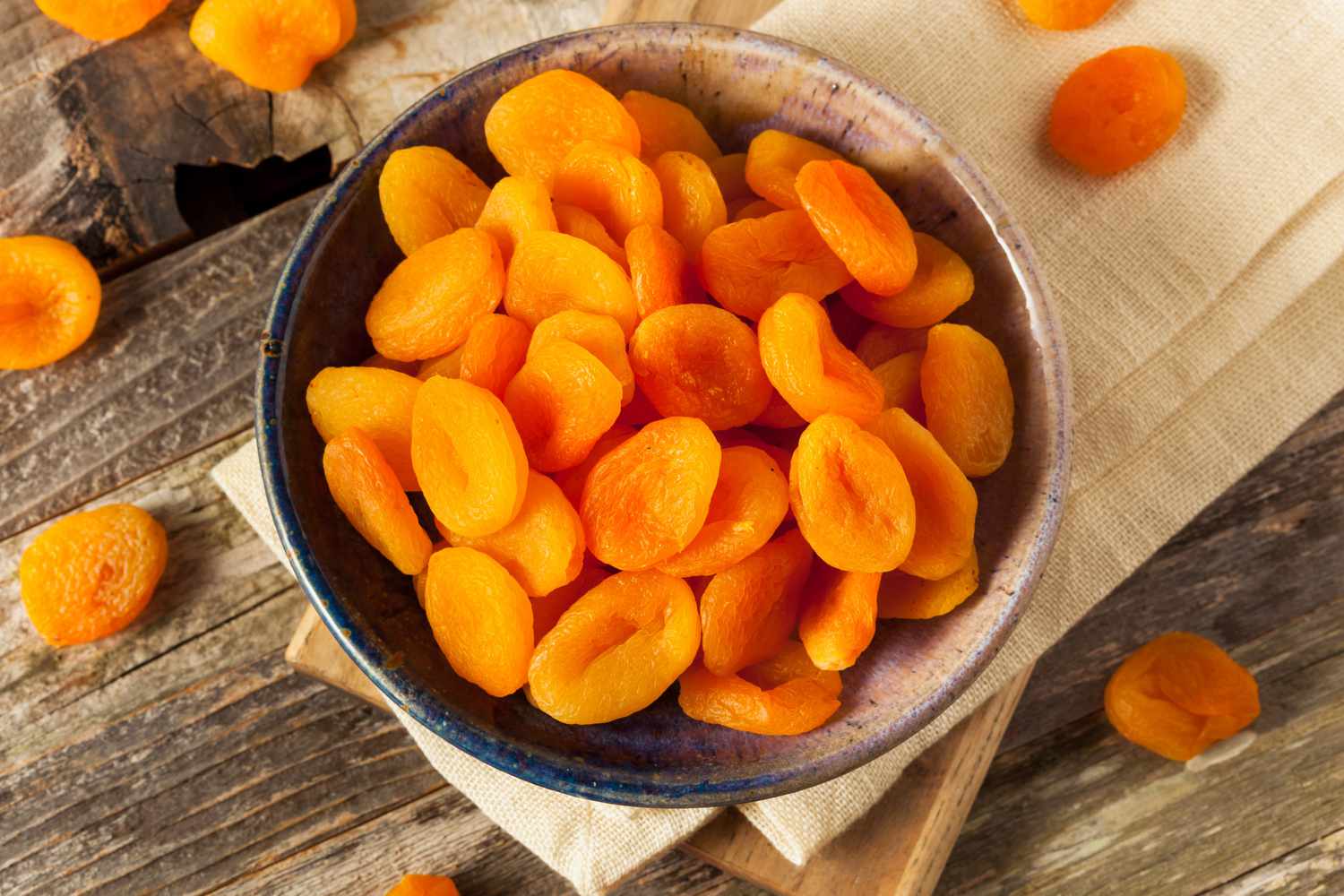 Buah Aprikot Kering