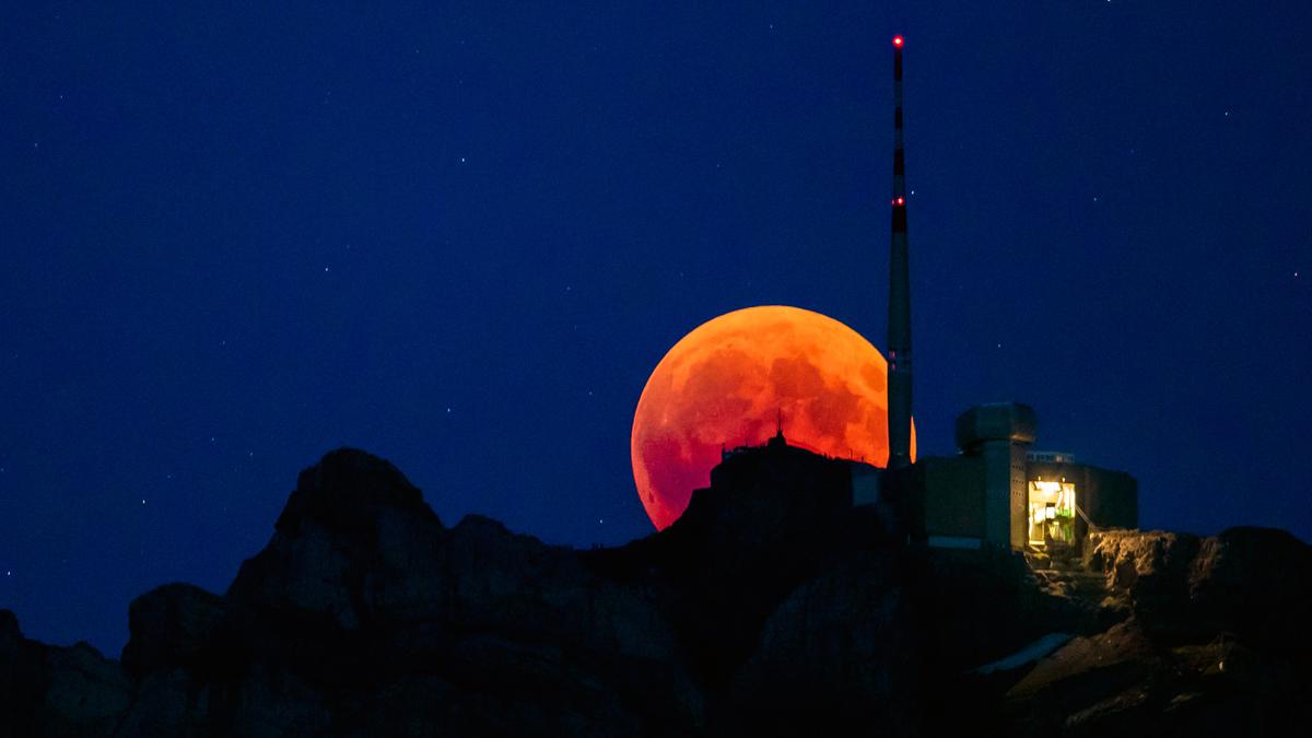Puncak Gerhana Bulan