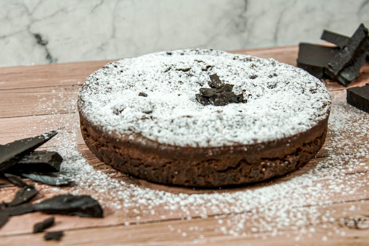 Chocolate Cloud Cake