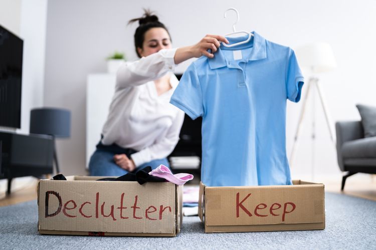 Decluttering Baju
