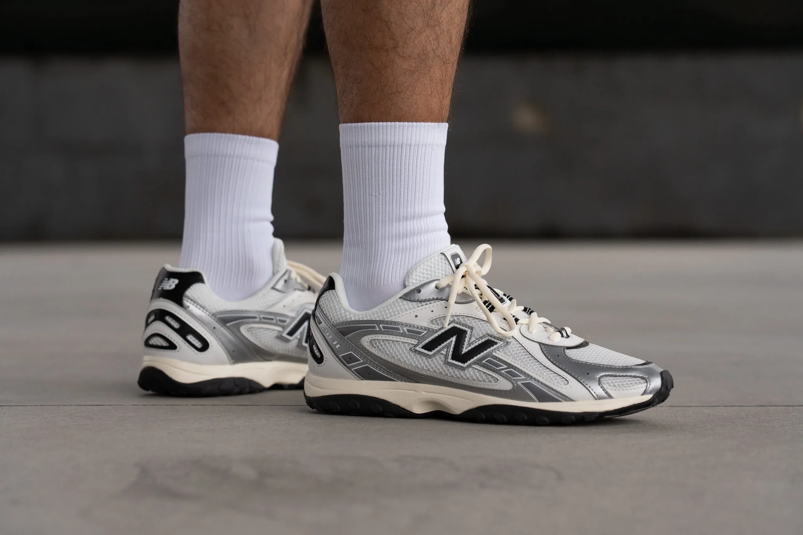 New Balance 204L
