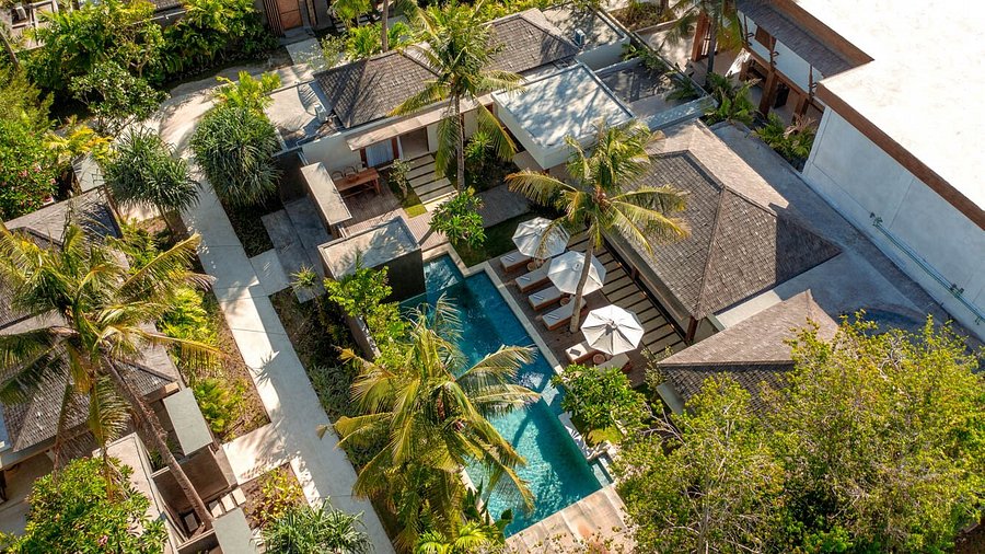 Cocana Resort